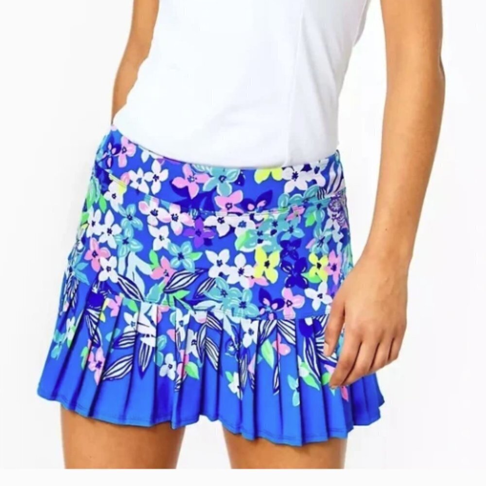 Lilly Pulitzer Luxletic Borealis Blue Social Sunset 13" Taye Skort UPF 50+ NWT